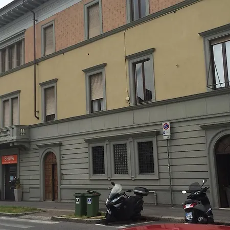 فندق مبيت وإفطار Dany Sweethouse بيرغامو