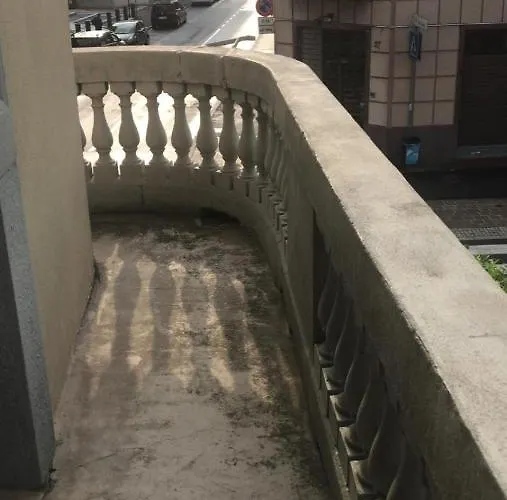 Dany Sweethouse 3* بيرغامو