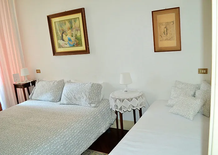 فندق مبيت وإفطار Dany Sweethouse 3*