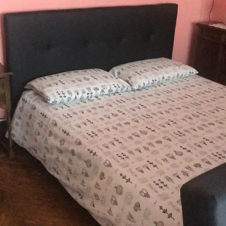 Alojamento de Acomodação e Pequeno-almoço Dany Sweethouse 3*