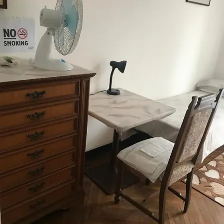 Dany Sweethouse Bed & Breakfast